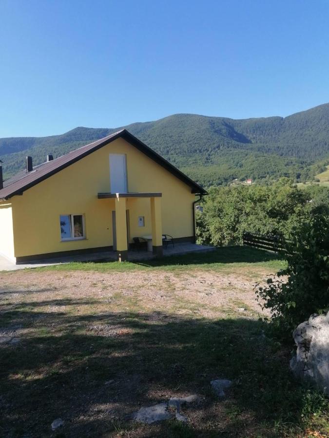 Apartman Juka Krasno Polje Ngoại thất bức ảnh